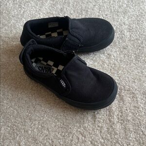 Vans Kids Black Slip-On Sneakers 17 cm is US 11.5